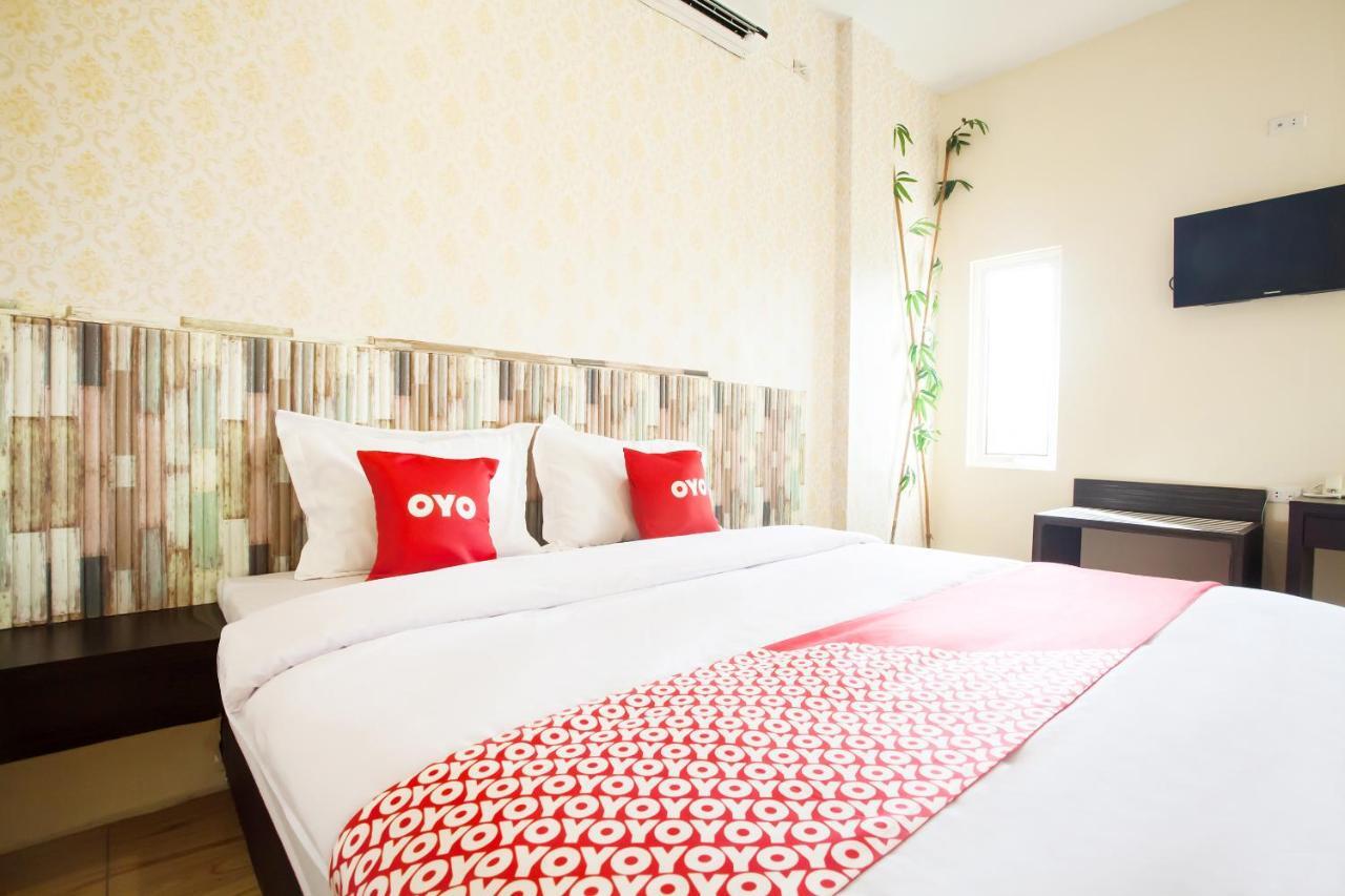 Oyo 2361 Hotel Winston Glugur Экстерьер фото